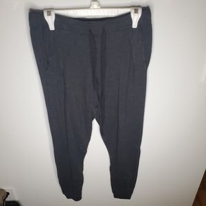 Olive & oak dark gray joggers